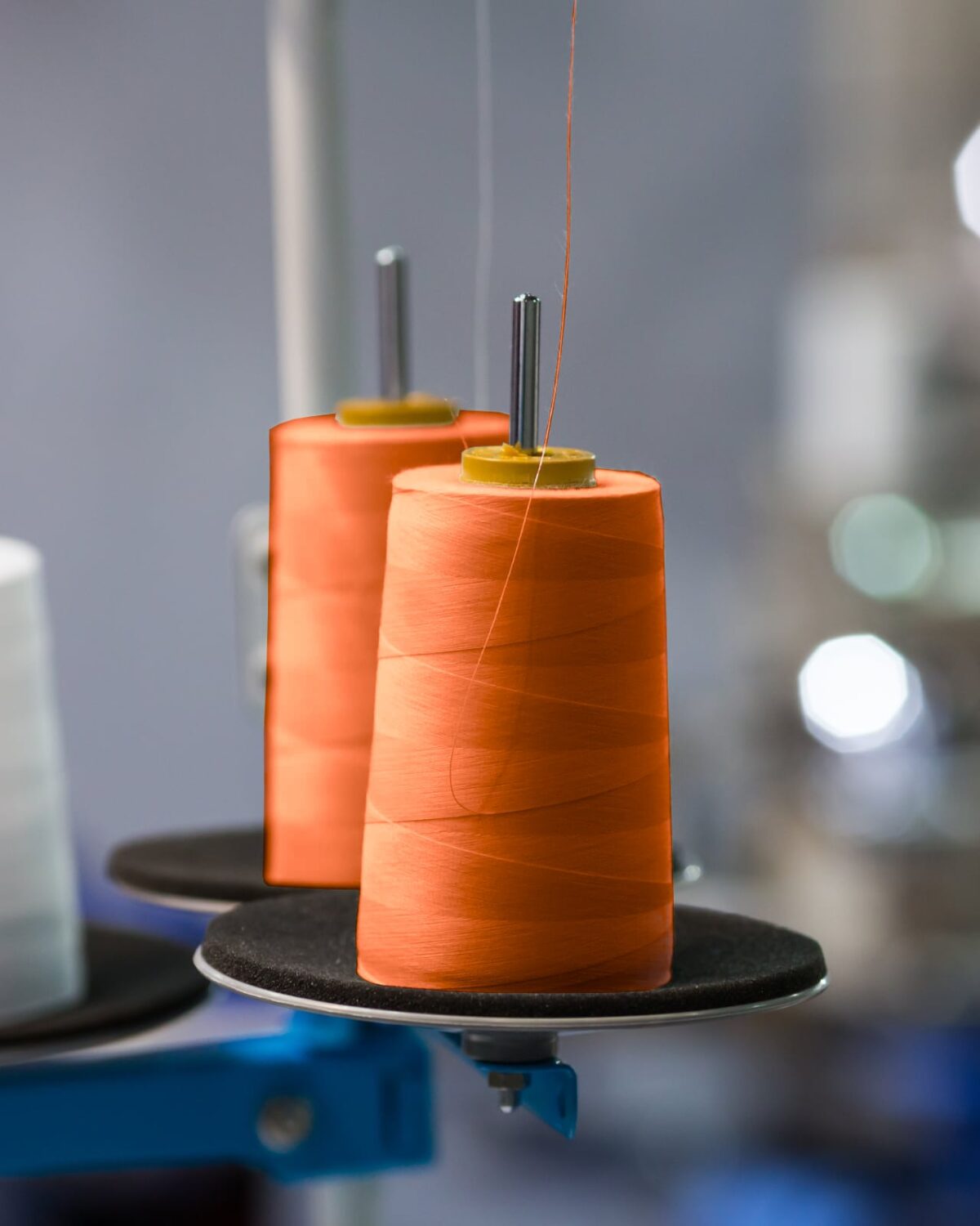 coral-threads Нитки швейные 70ЛЛ армированные горчичные (Копировать)